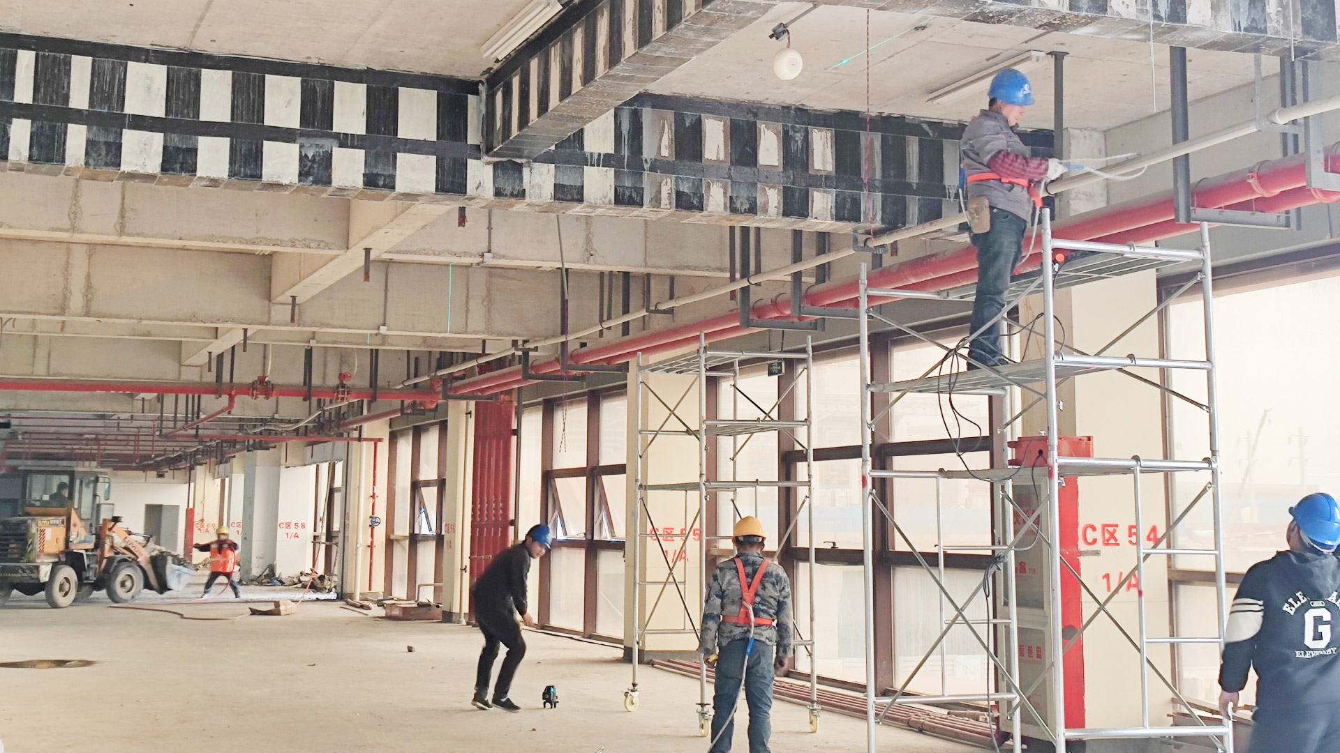 老舊廠房加固:探尋 “重生” 的起點 老舊廠房加固:探尋 “重生” 的起點